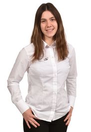 Ohnmacht Jana Portrait WEB